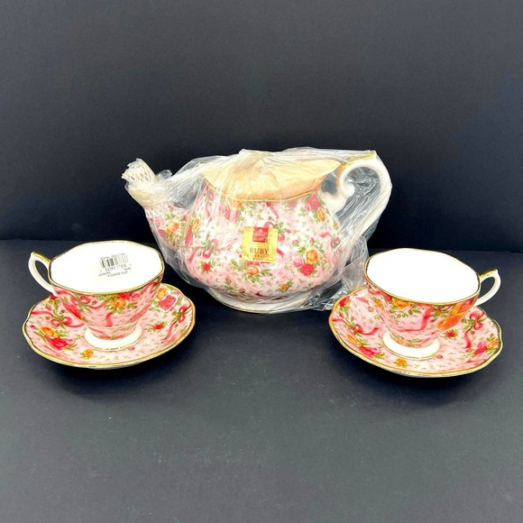 Royal Albert Old Country Roses Chintz Collection Tea set 1999 England - Picture 1 of 13